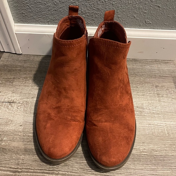 Time and Tru Faux Suede Booties - Picture 2 of 3